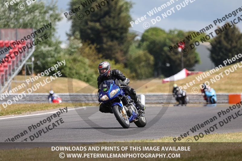 enduro digital images;event digital images;eventdigitalimages;no limits trackdays;peter wileman photography;racing digital images;snetterton;snetterton no limits trackday;snetterton photographs;snetterton trackday photographs;trackday digital images;trackday photos